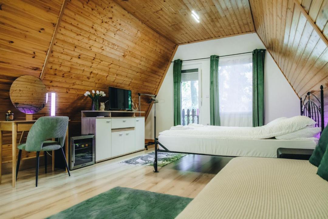 Photo of Bedroom in Mako