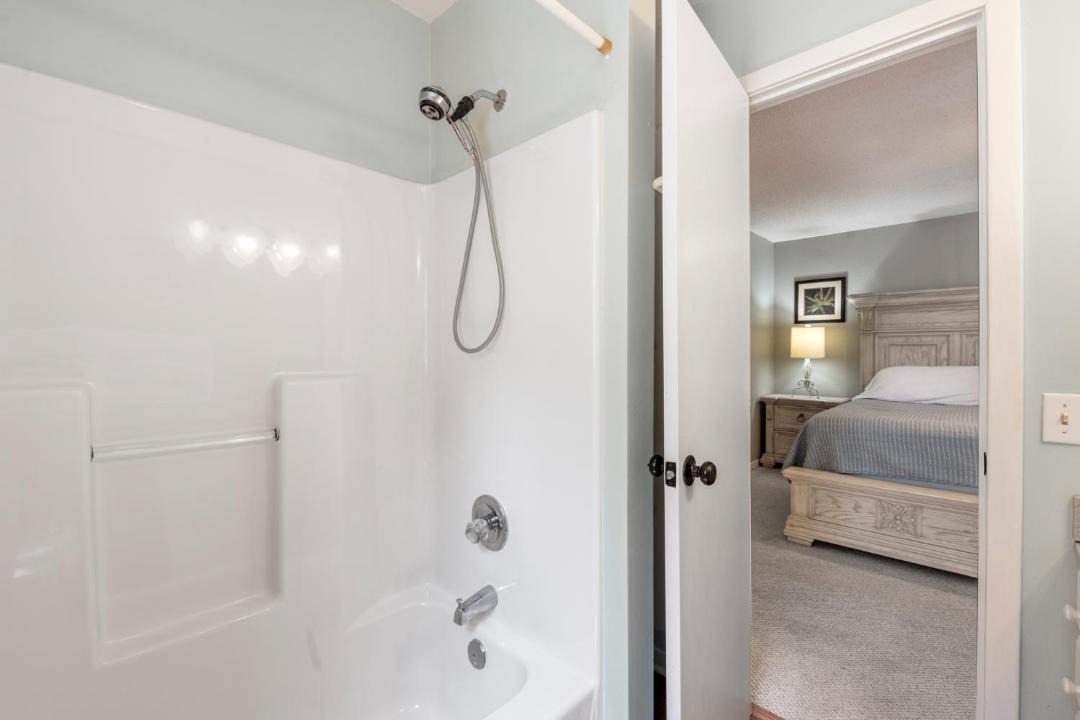 Photo of Bathroom in Sea Scape