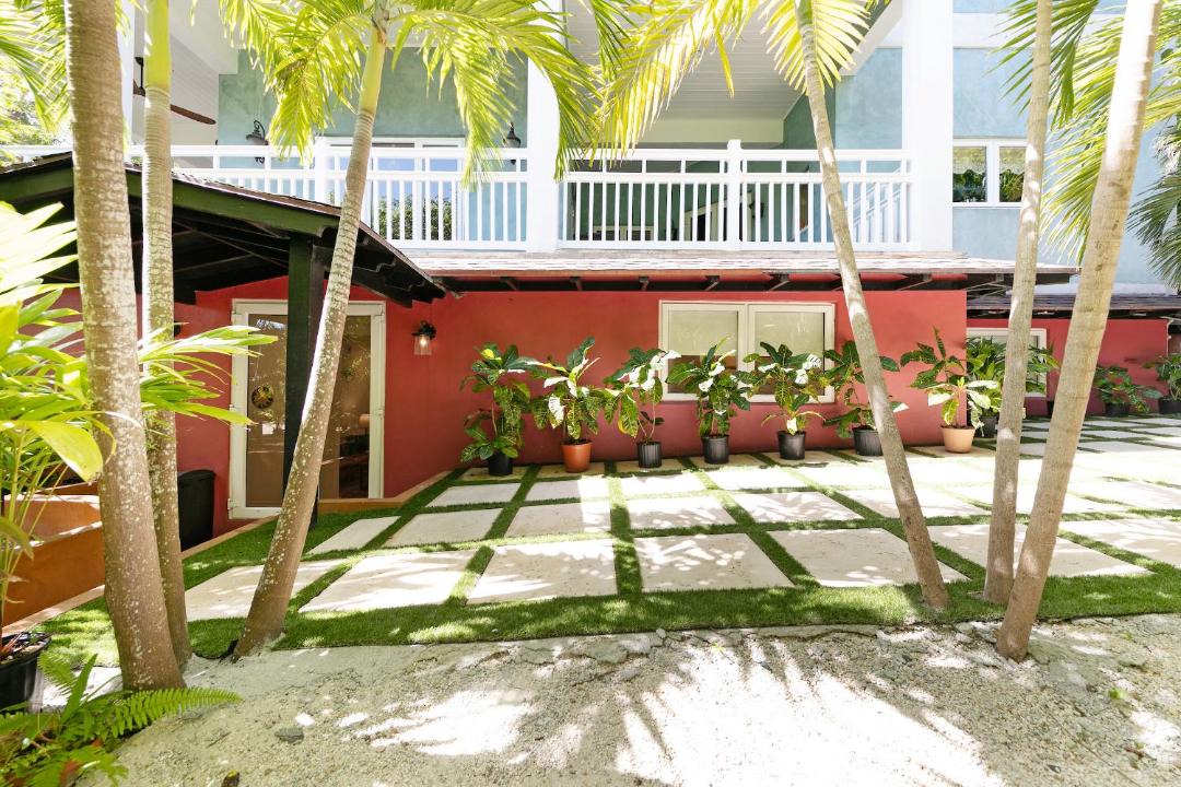 Photo of Others in Nassau