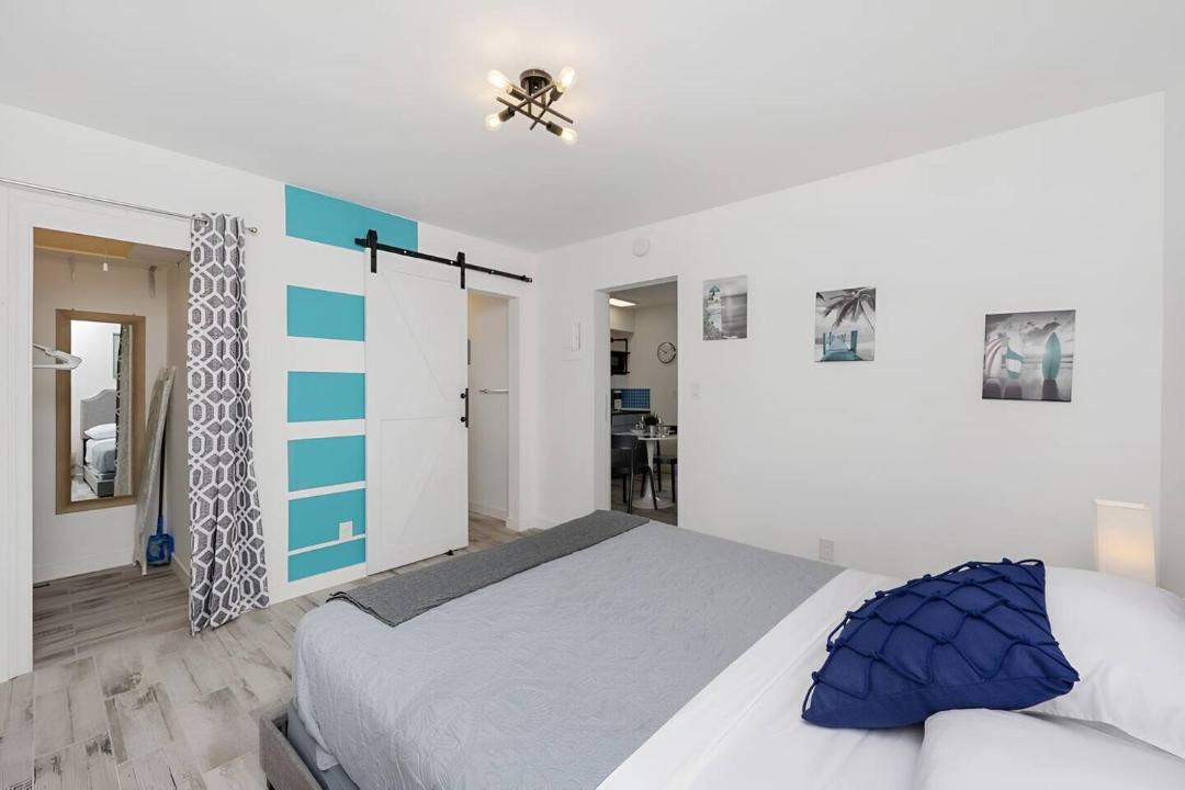 Photo of Bedroom in South Lake