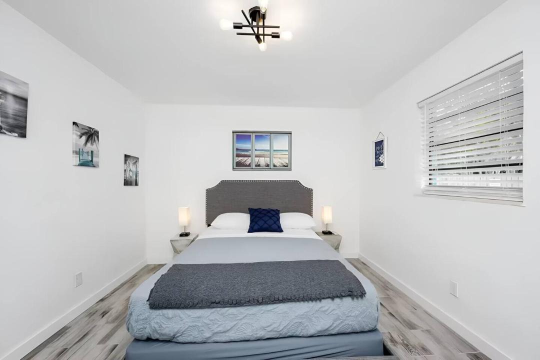 Photo of Bedroom in South Lake