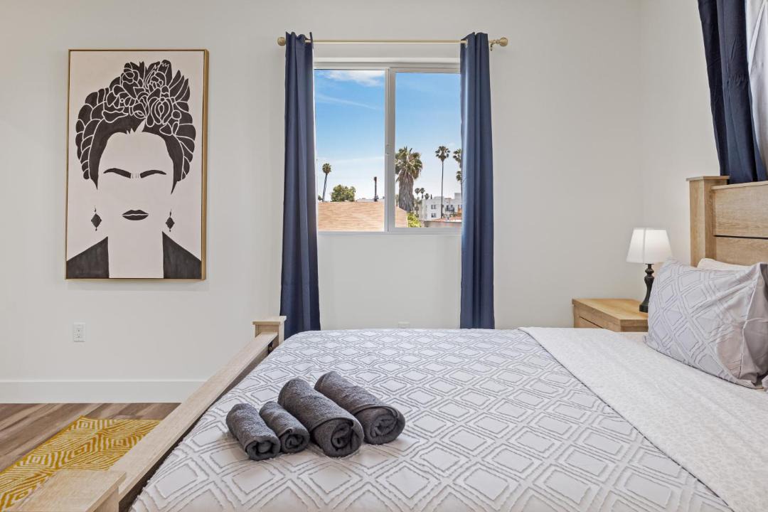 Photo of Bedroom in Wilshire