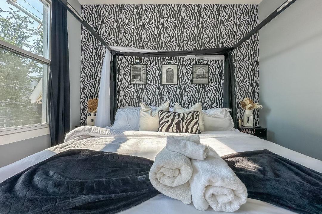 Photo of Bedroom in Harrison