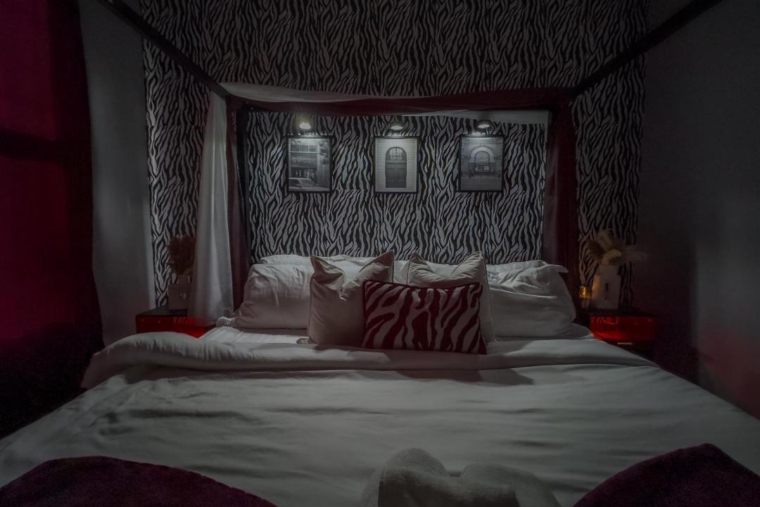 Photo of Bedroom in Harrison