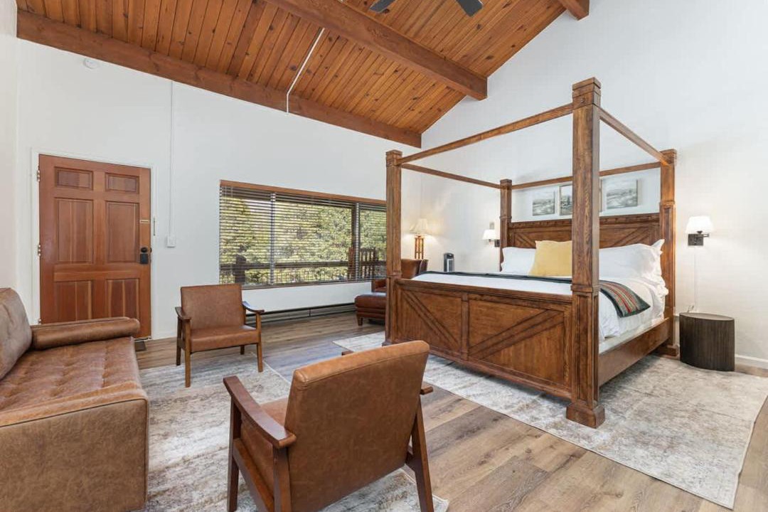 Photo of Bedroom in Springville