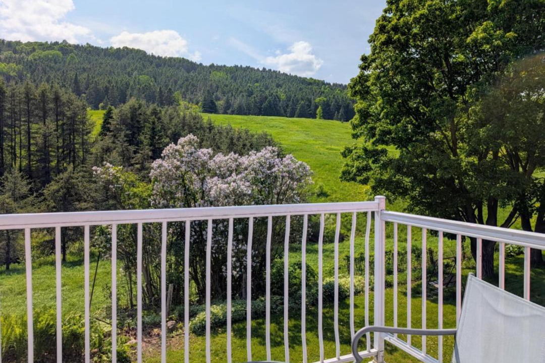Photo of Patio Balcony in Baie-St-Paul