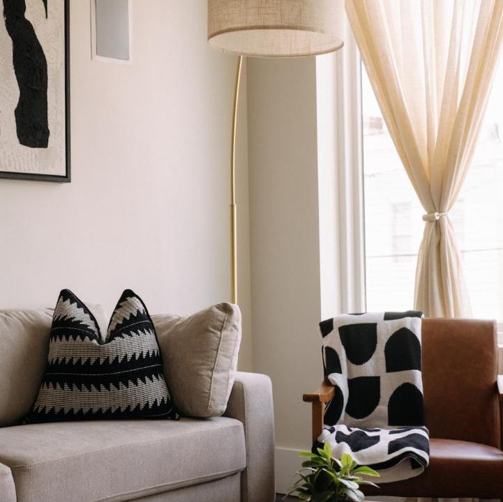 Photo of Livingroom in McGinley Square