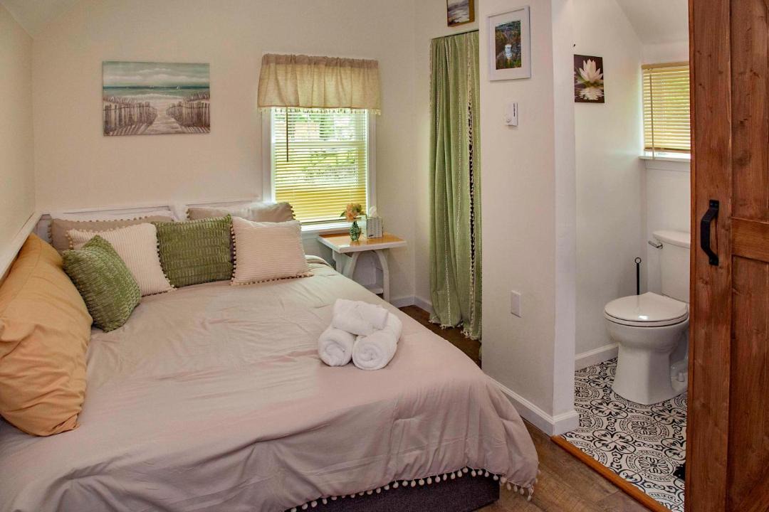 Photo of Bedroom in Hammondsport