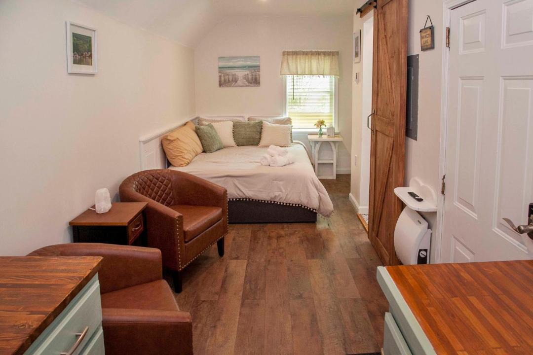 Photo of Bedroom in Hammondsport