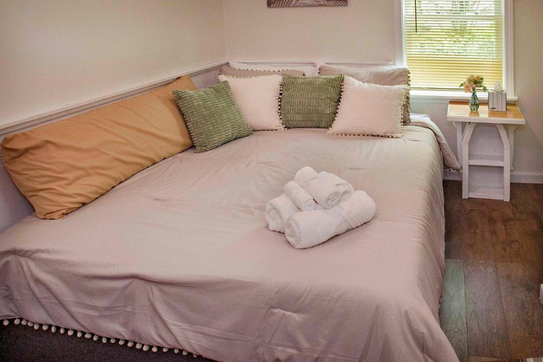 Photo of Bedroom in Hammondsport