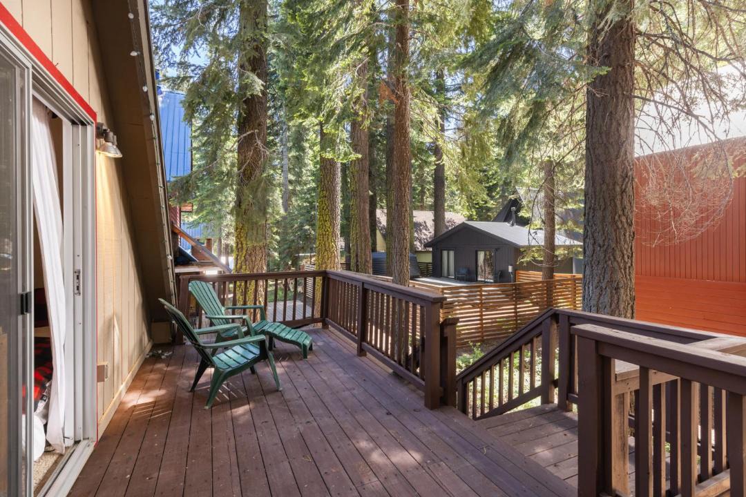 Photo of Patio Balcony in Donner Lake Woods