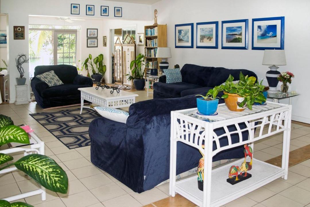 Photo of Livingroom in Williams Town