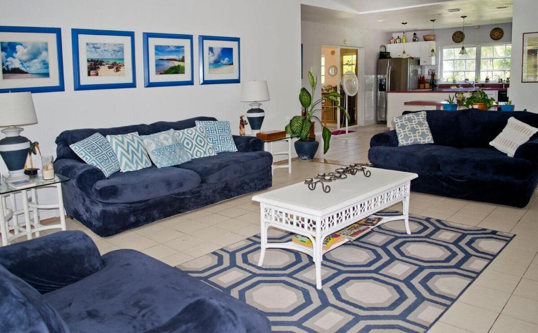 Photo of Livingroom in Williams Town