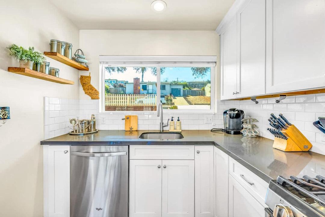 Photo of Kitchen in Del Rey Oaks