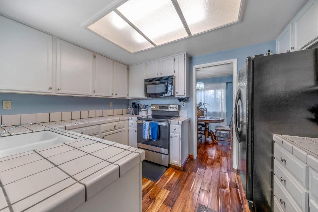 Photo of Kitchen in Marina