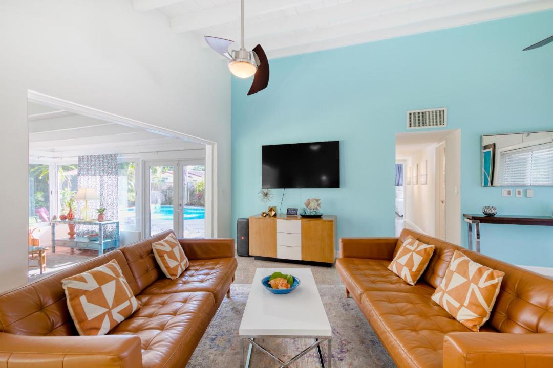 Photo of Livingroom in Wilton Manors