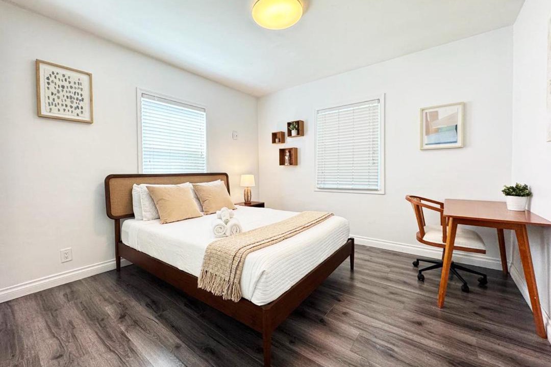 Photo of Bedroom in Ladera Heights