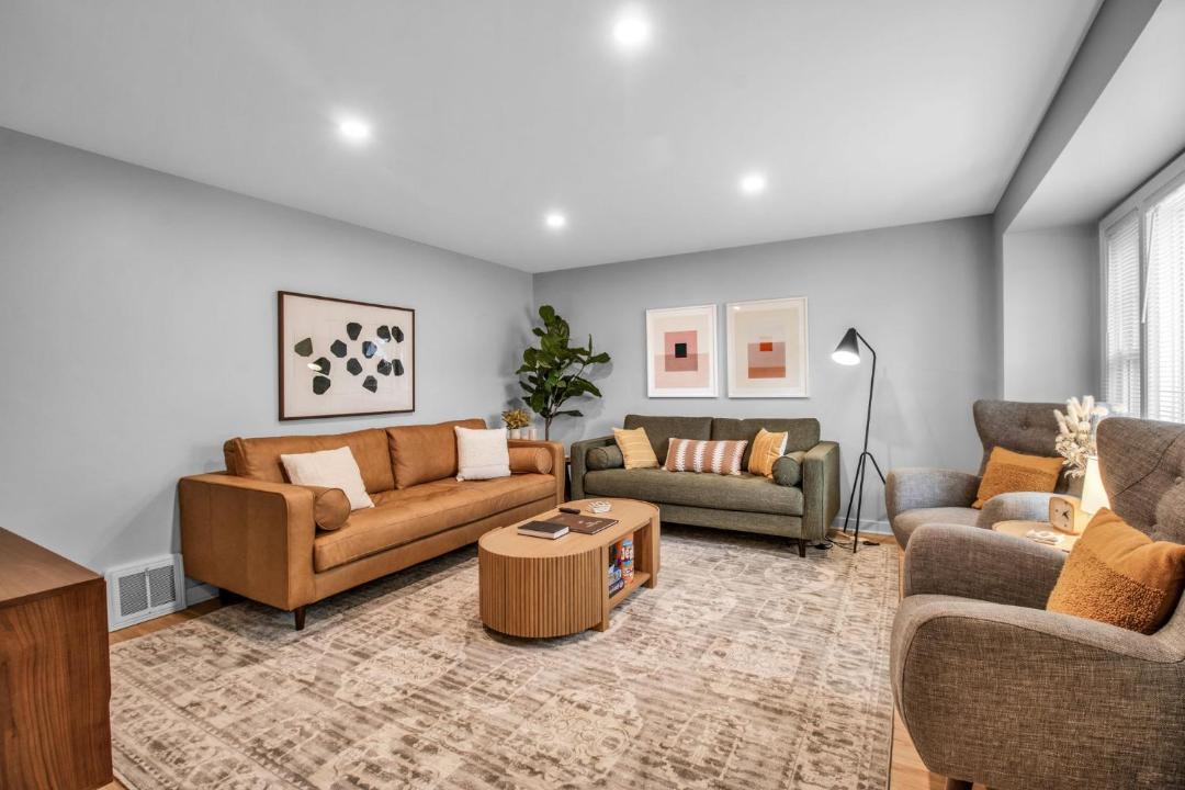 Photo of Livingroom in Eggertsville