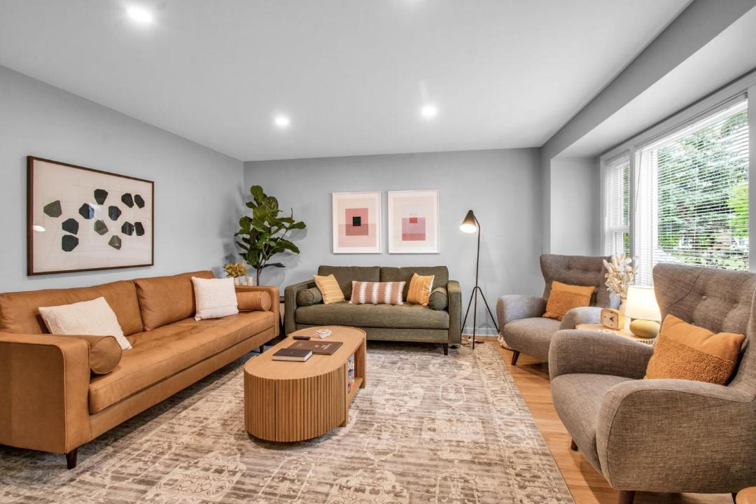 Photo of Livingroom in Eggertsville