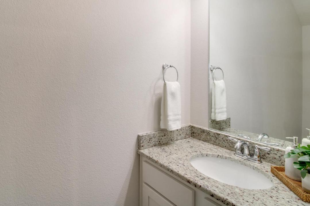 Photo of Bathroom in Pine Forest