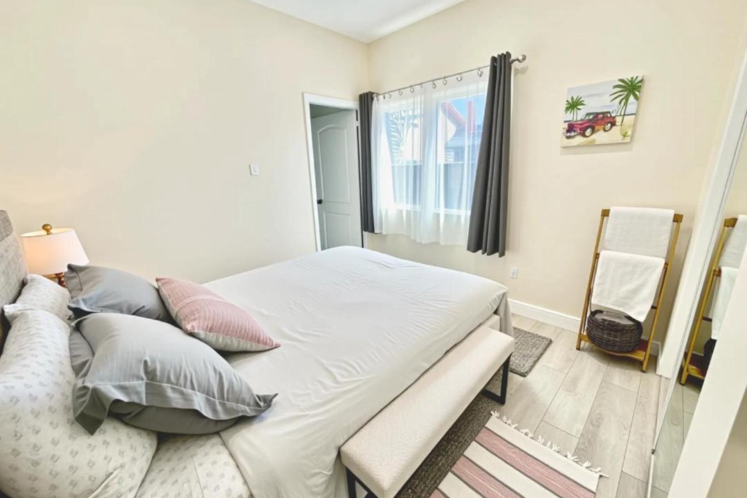 Photo of Bedroom in Huntington Beach