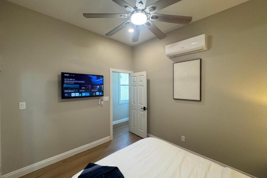 Photo of Bedroom in Central Escondido