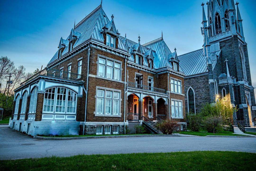 Photo of Buildings in Chicoutimi