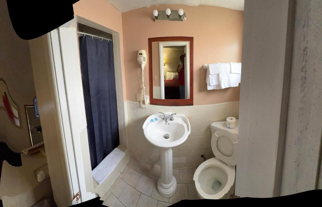 Photo of Bathroom in Niagara Falls
