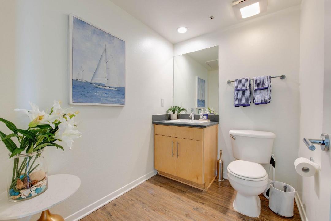 Photo of Bathroom in Marina del Rey