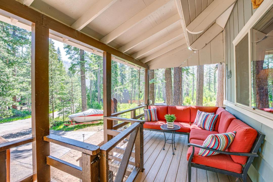 Photo of Patio Balcony in Tahoe Paradise