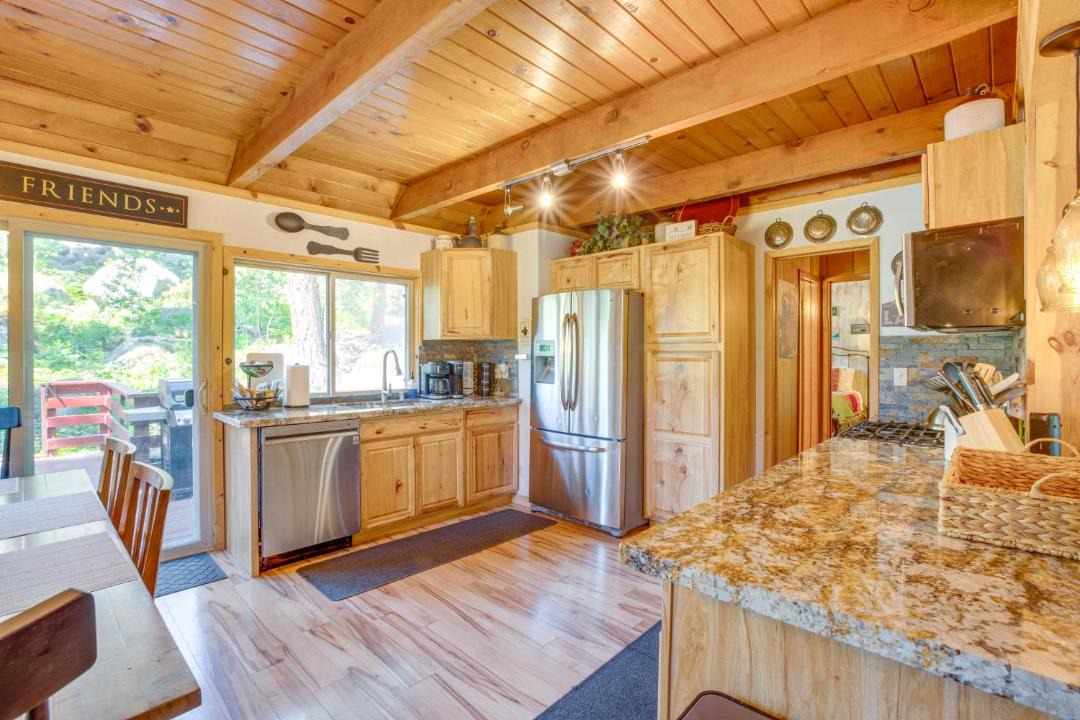 Photo of Kitchen in Tahoe Paradise
