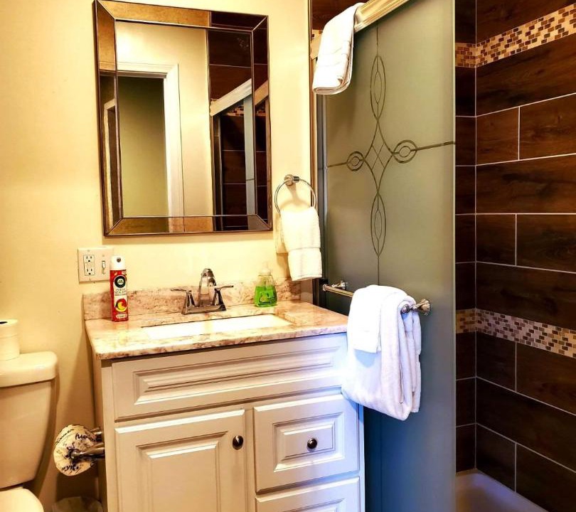 Photo of Bathroom in Summit Estates