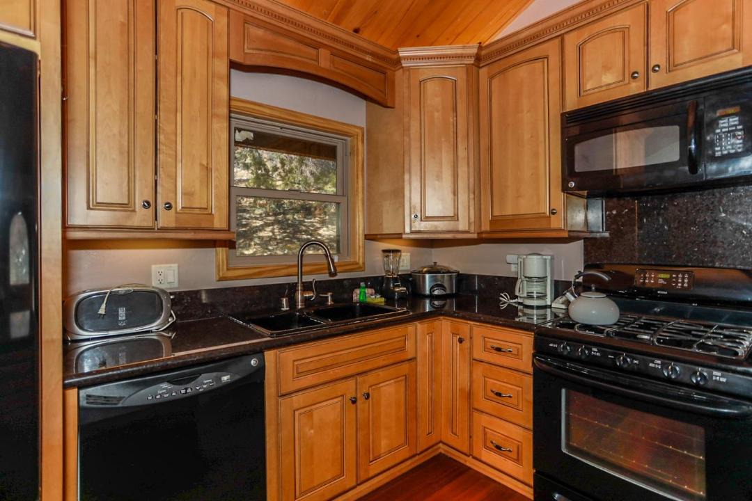 Photo of Kitchen in Whispering Forest