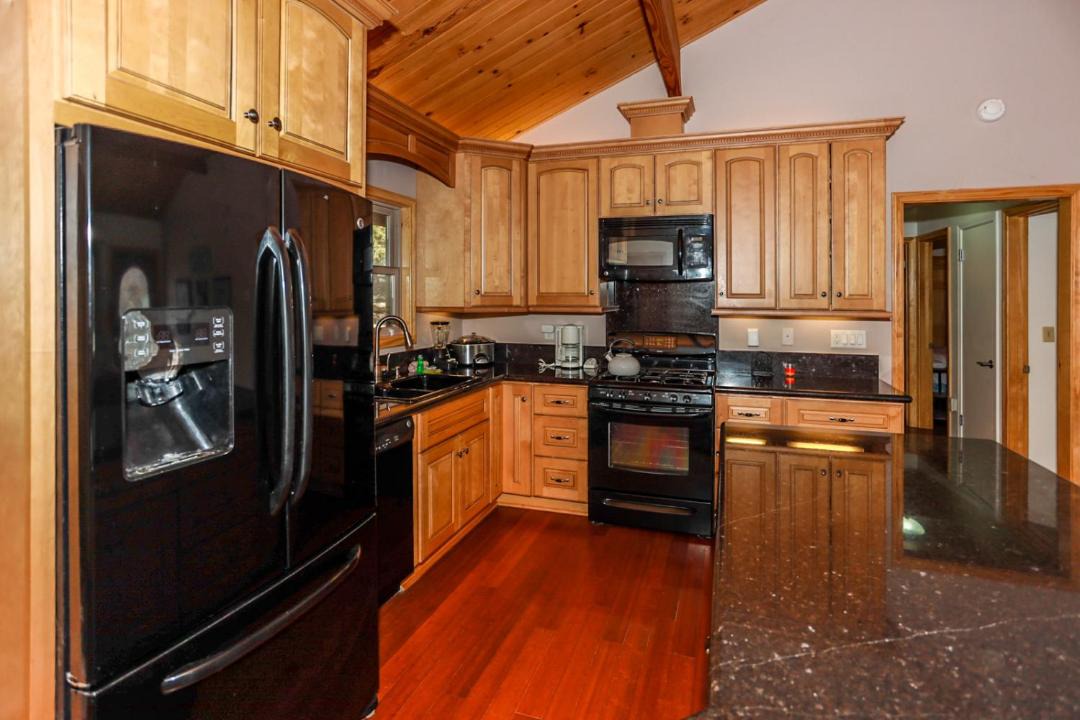 Photo of Kitchen in Whispering Forest