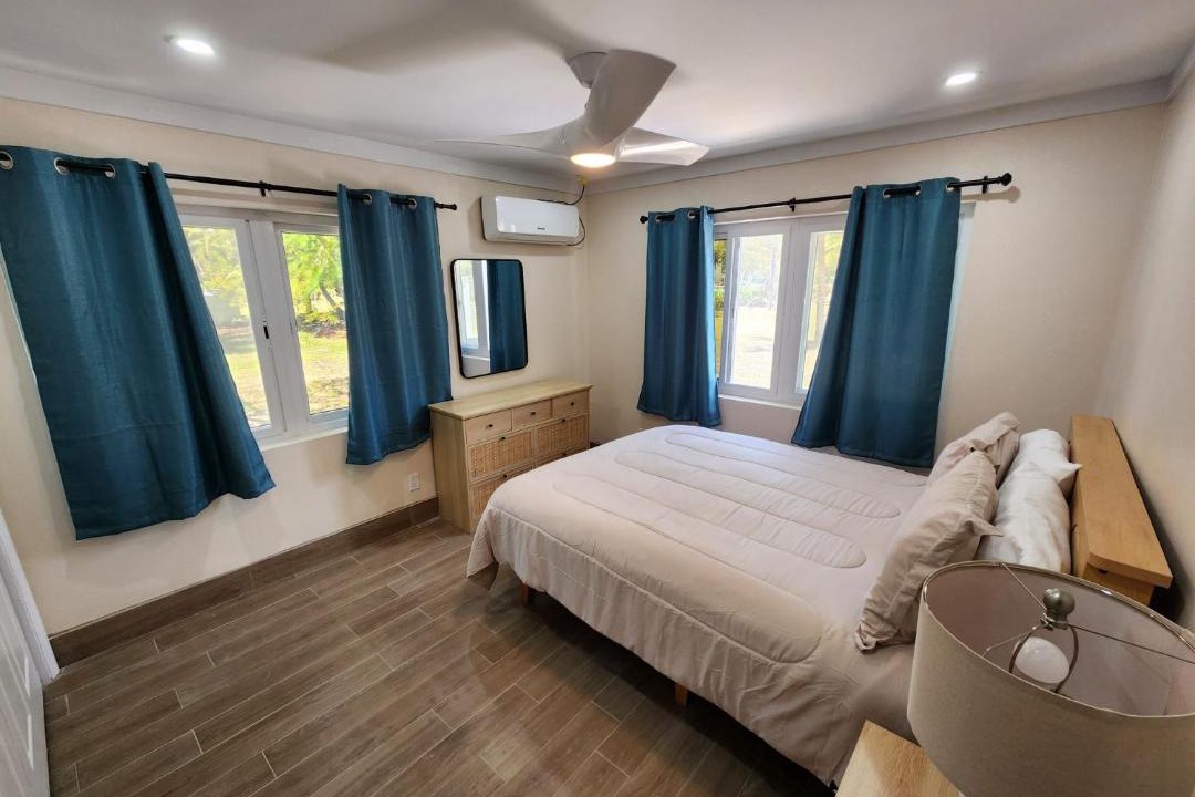 Photo of Bedroom in Rock Sound