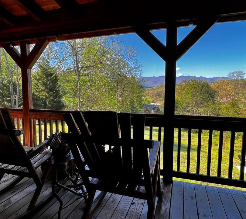 Photo of Patio Balcony in Sylva