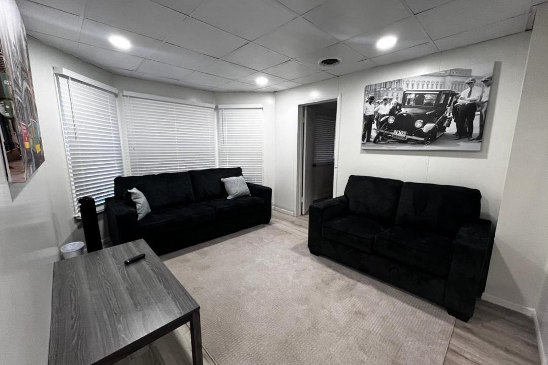Photo of Livingroom in Downtown Niagara Falls