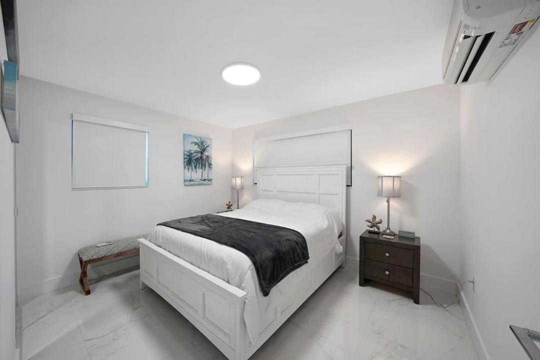 Photo of Bedroom in Melaleuca Gardens