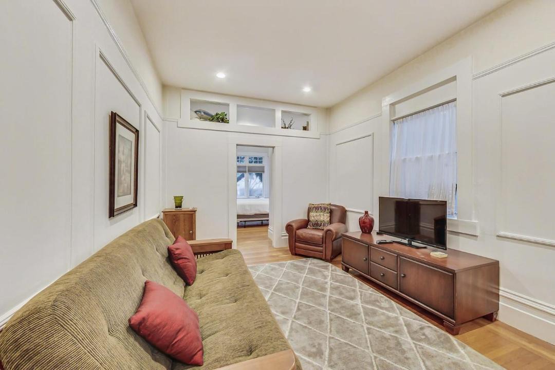 Photo of Others in Pacific Heights