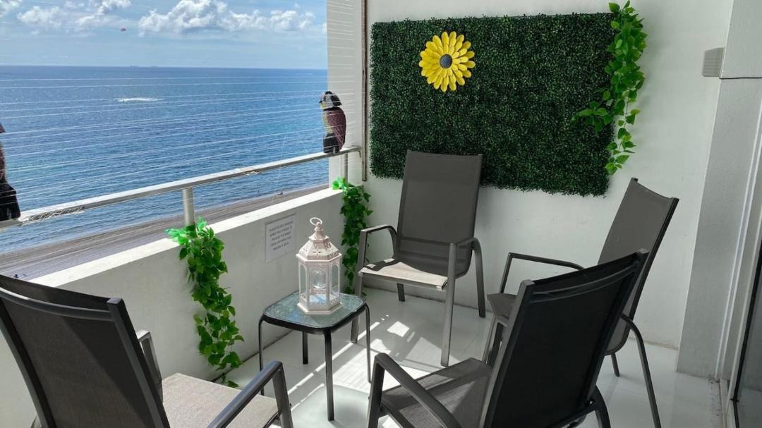 Photo of Patio Balcony in Galt Mile