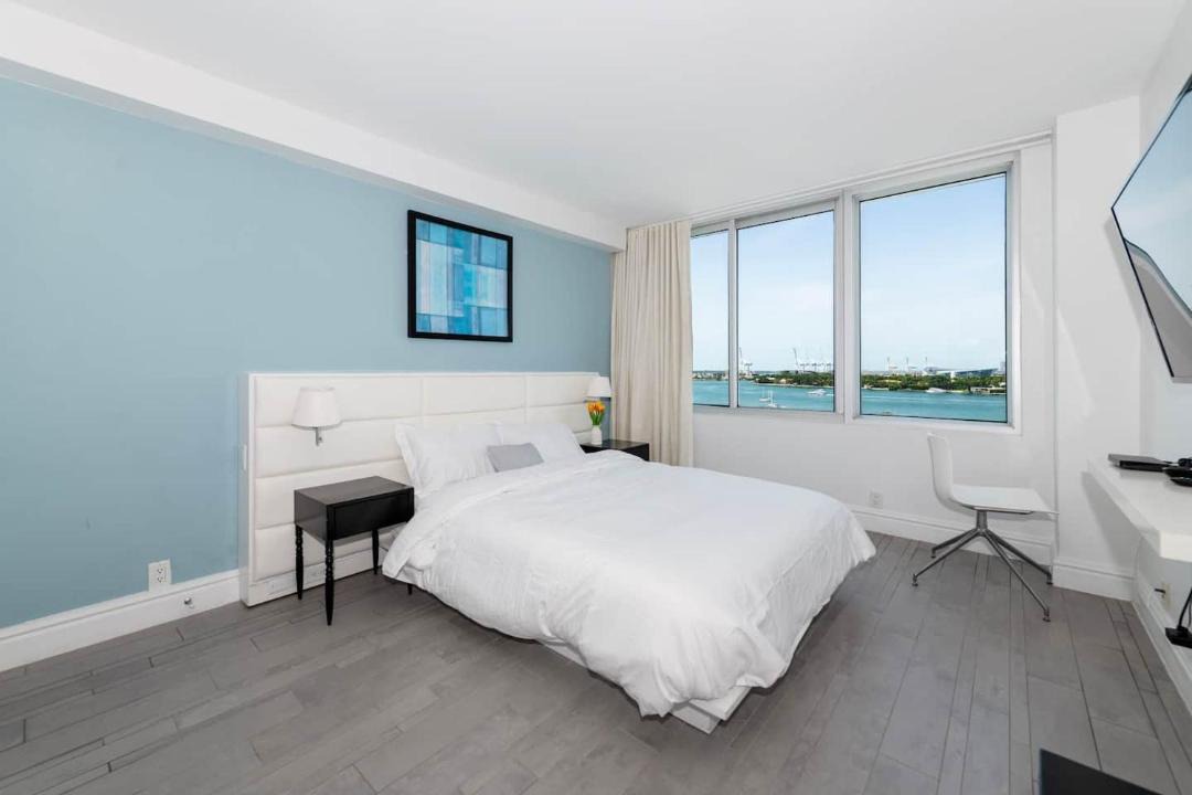Photo of Bedroom in West Avenue