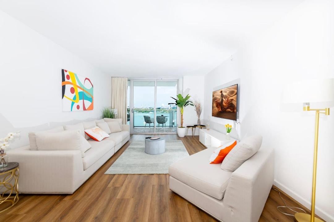 Photo of Livingroom in West Avenue