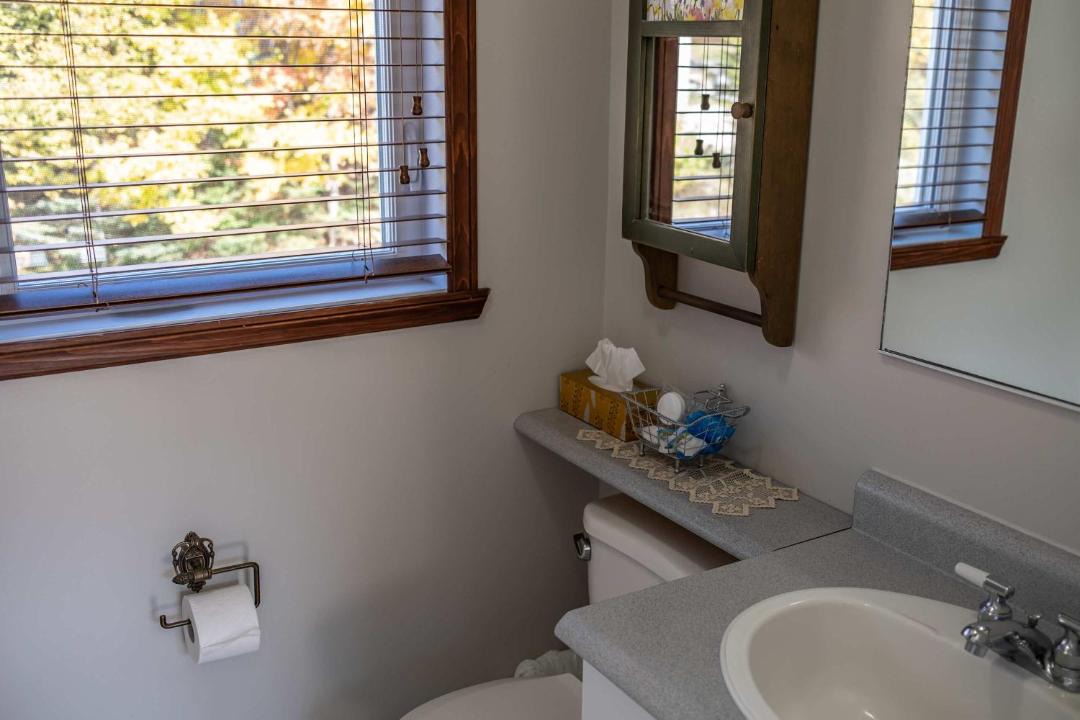 Photo of Bathroom in Notre-Dame-Auxiliatrice-de-Buckland
