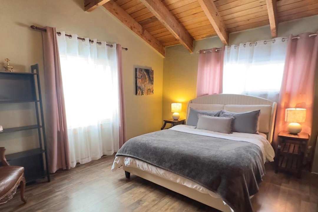 Photo of Bedroom in Lower Kingsbury