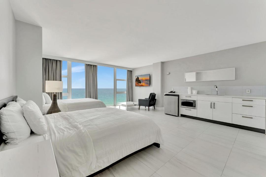 Photo of Bedroom in Galt Mile