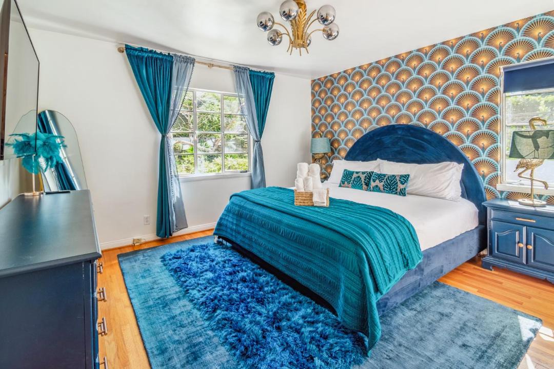 Photo of Bedroom in Beachwood Canyon