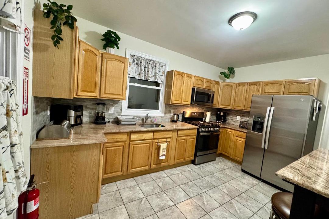 Photo of Kitchen in Elizabeth