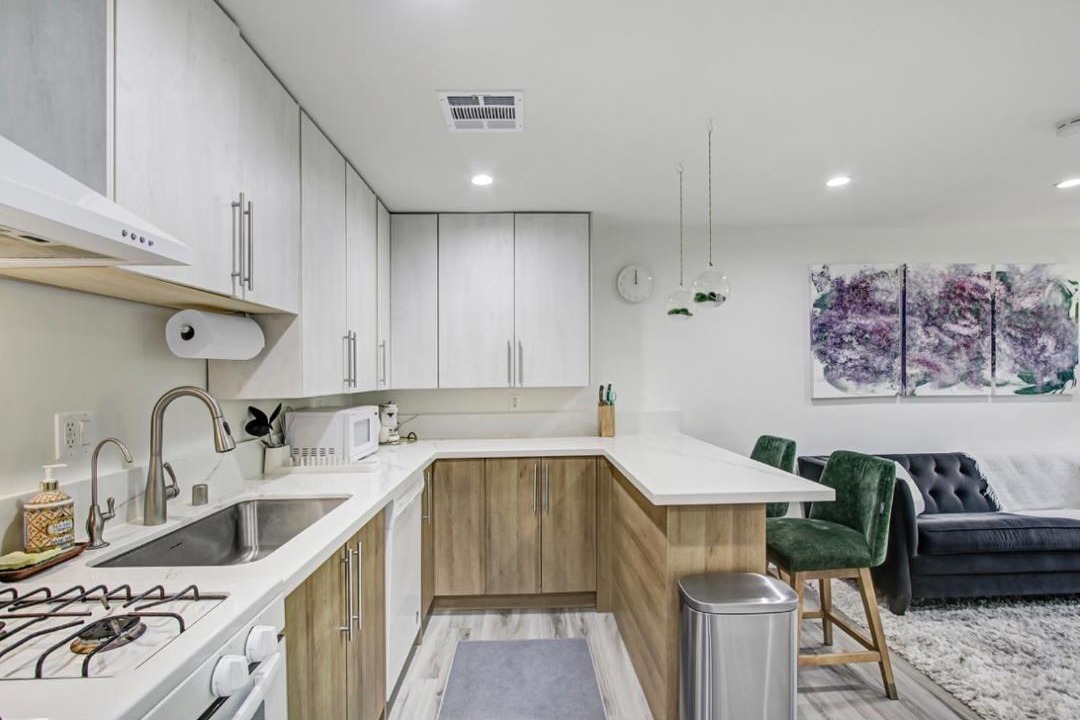 Photo of Kitchen in Woodland Hills