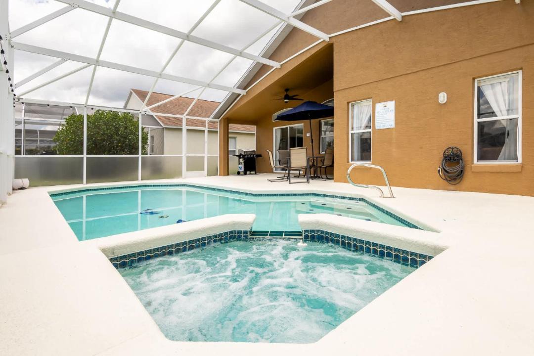 Photo of Patio Balcony in Westbury