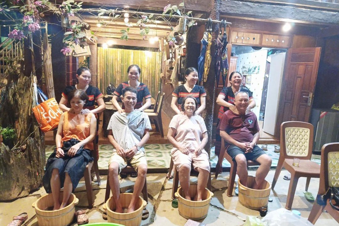 Photo of Others in A Luoi